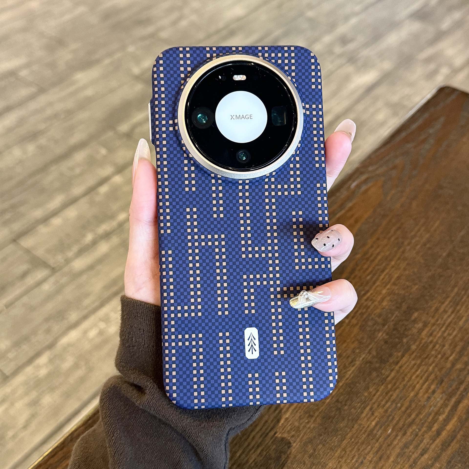 适用华为Mate80Pro磁吸手机壳