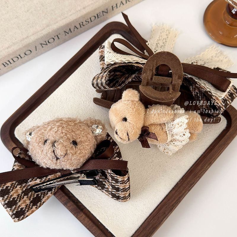 卡通布艺小熊抓夹发夹新秋冬格子蝴蝶结头饰鲨鱼夹后脑勺发抓发饰