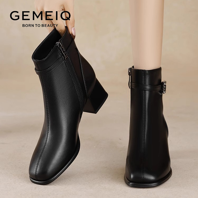 戈美其黑色弹力瘦瘦靴女2025秋季新款粗跟短靴马丁靴法式小踝靴子