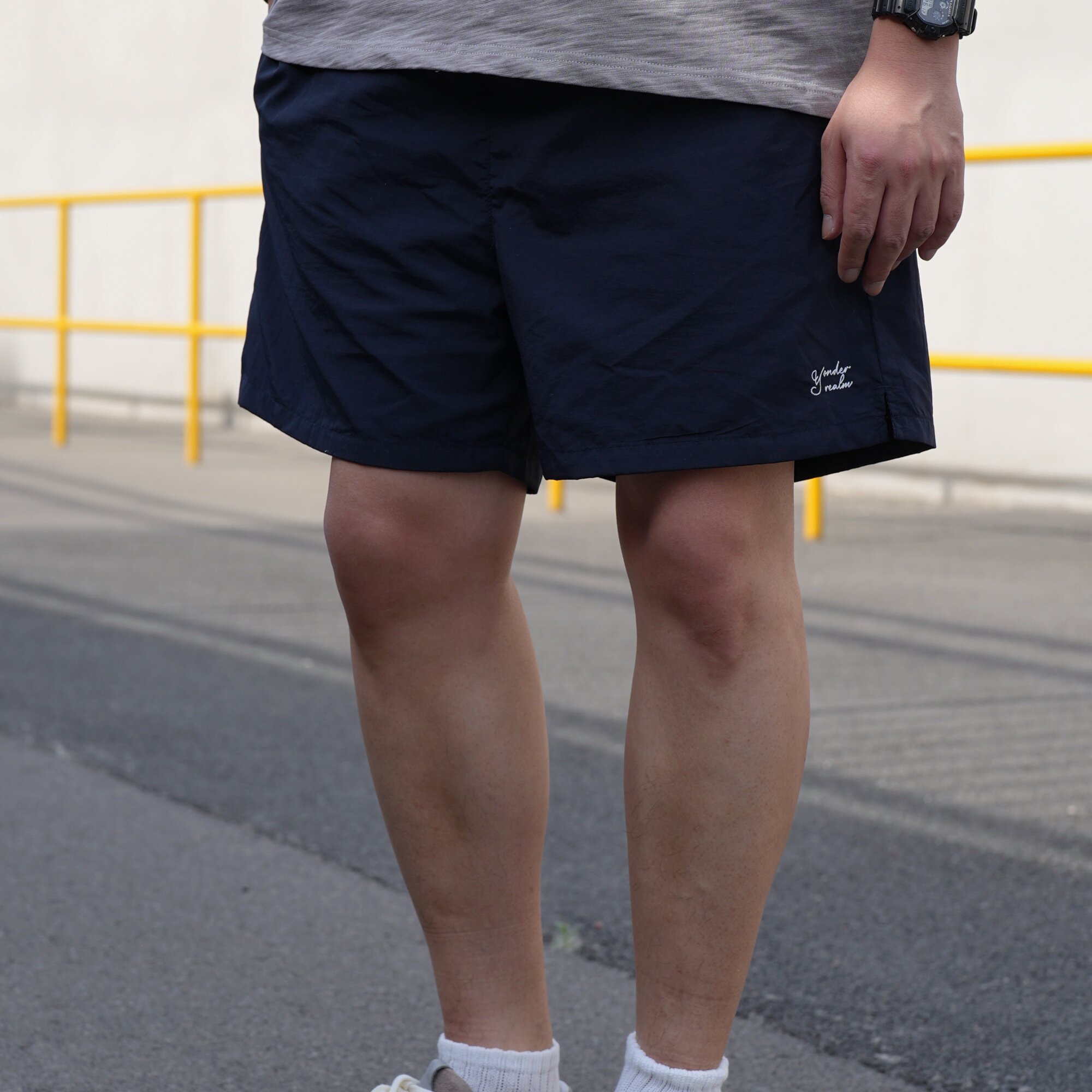 YR26SS 日系宽松休闲尼龙防水抗皱沙滩刺绣抽绳短裤