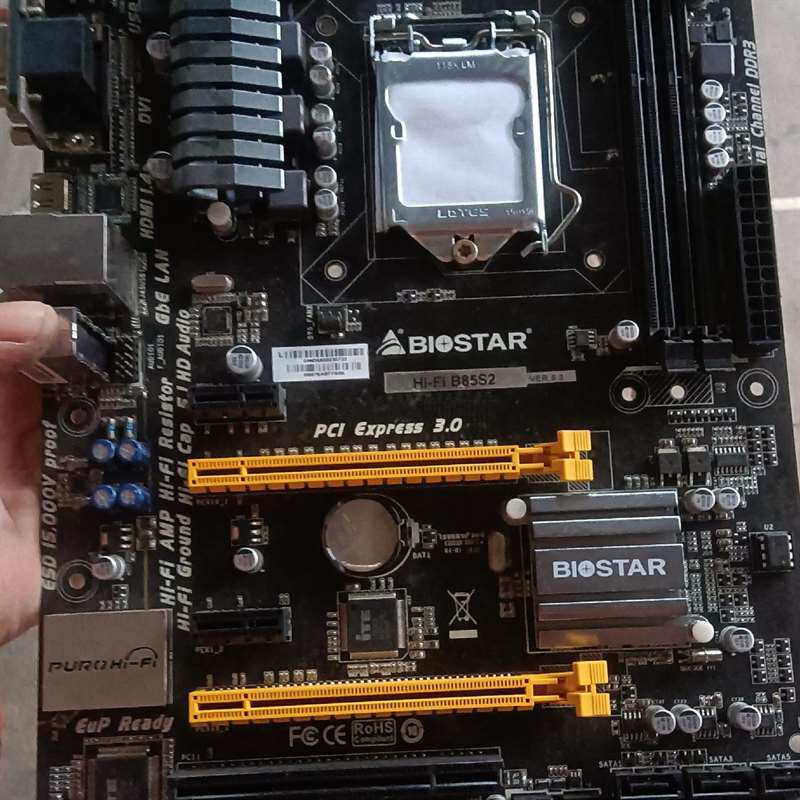 议价映泰B85S2主板主板使用正常带挡板适用
