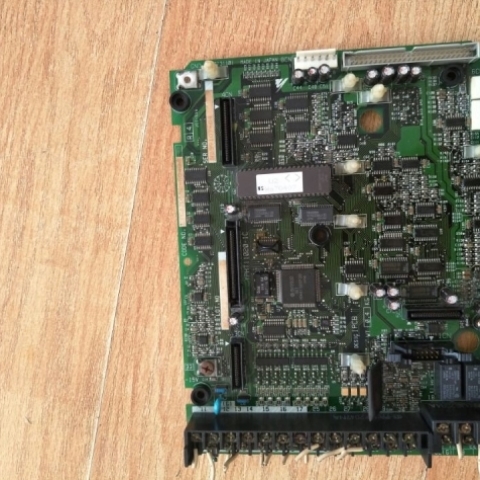 议价安川变频器主板ETC670552-S0407 YPHT11020-1C实物图议价
