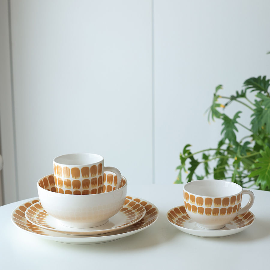 奥碧雅同款简约北欧风哑光黄餐具