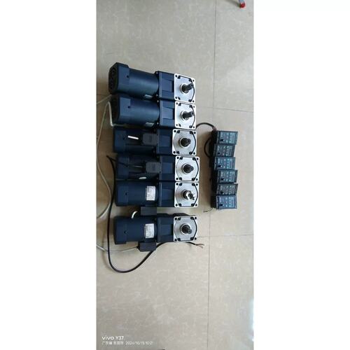 议价200w100YT200GV22中实减速电机:速比:1: