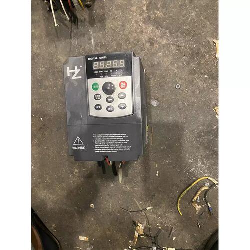 议价红旗泰变频器RF300A-1R5G-4。1.5KWA