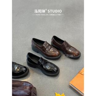 泓阳琳～黑色亮面厚底乐福鞋女款2026春新款英伦风小皮鞋粗跟单鞋