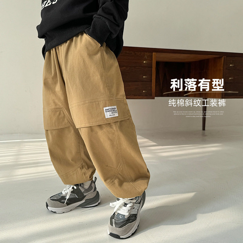 海妈家男童工装裤儿童裤子春季2026新款中大童休闲裤春装纯棉长裤