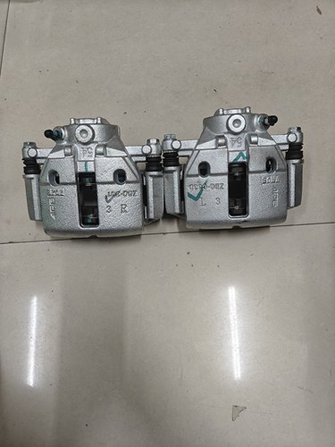 原厂昌河Q25前刹车分泵绅宝X25前制动钳总成X25制动卡钳亚太配套