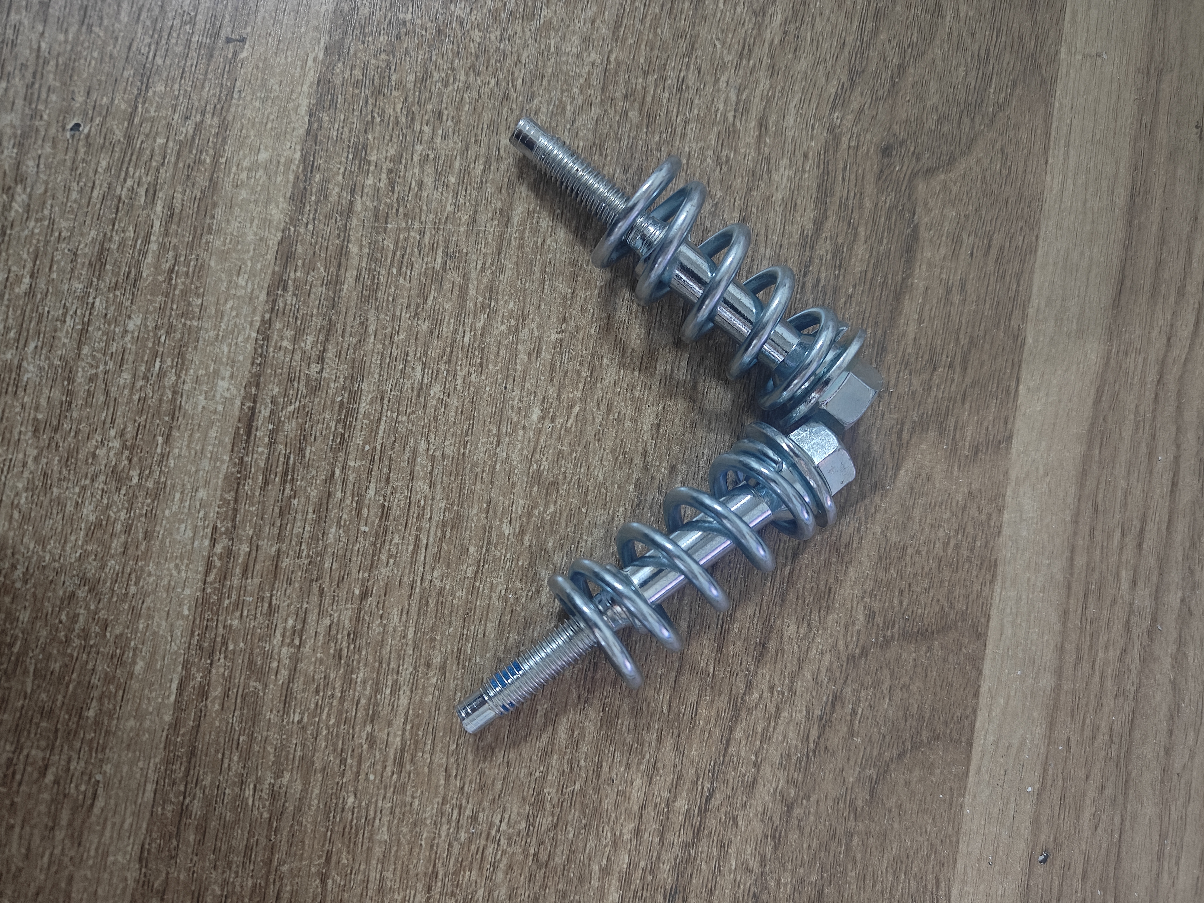 适用本田飞度螺丝雅阁奥德赛思域CRV弹簧螺丝连消声器防震螺栓件