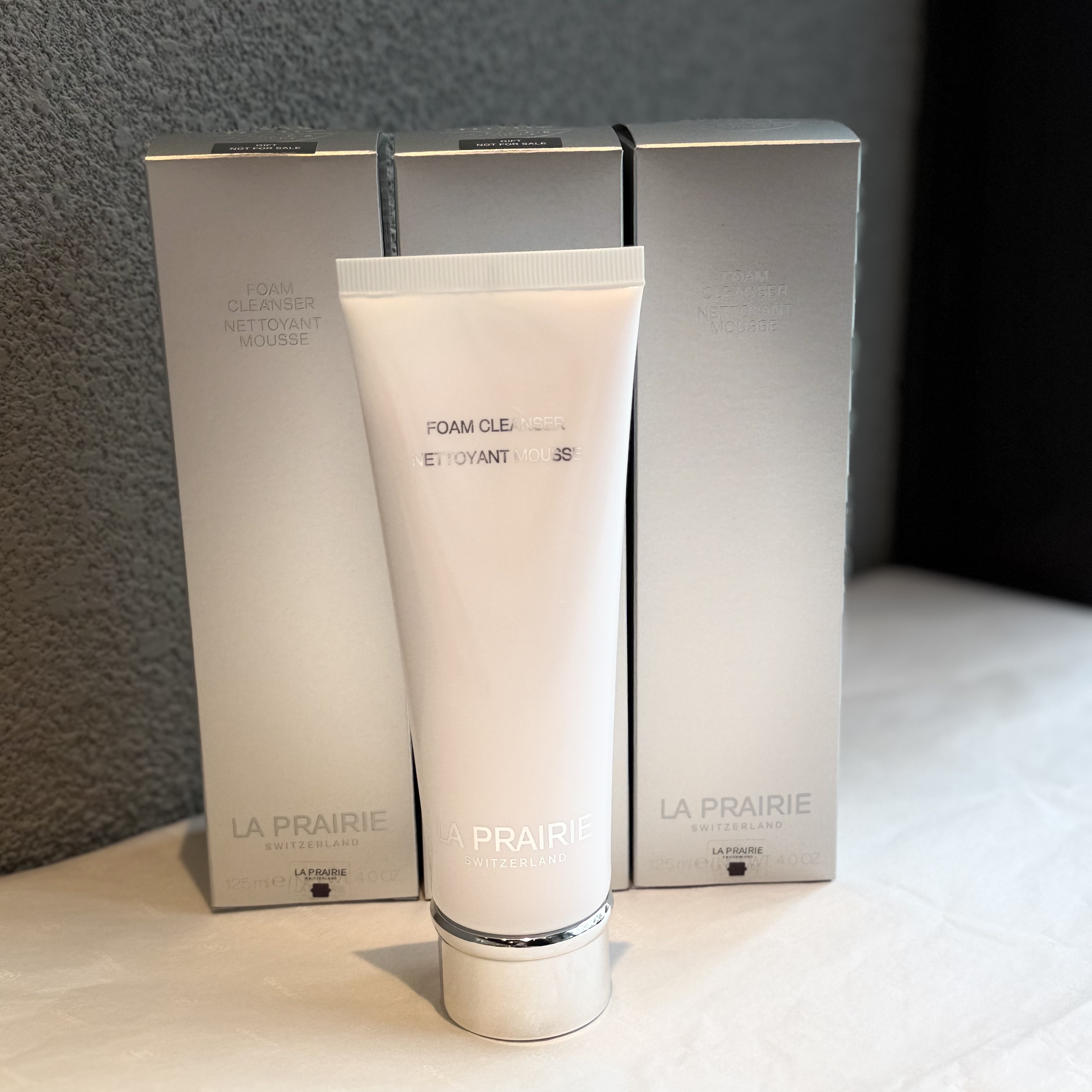 LP莱珀妮瑞士新版柔润泡沫洁面乳 粉膏体洗面奶125国柜简装27-9