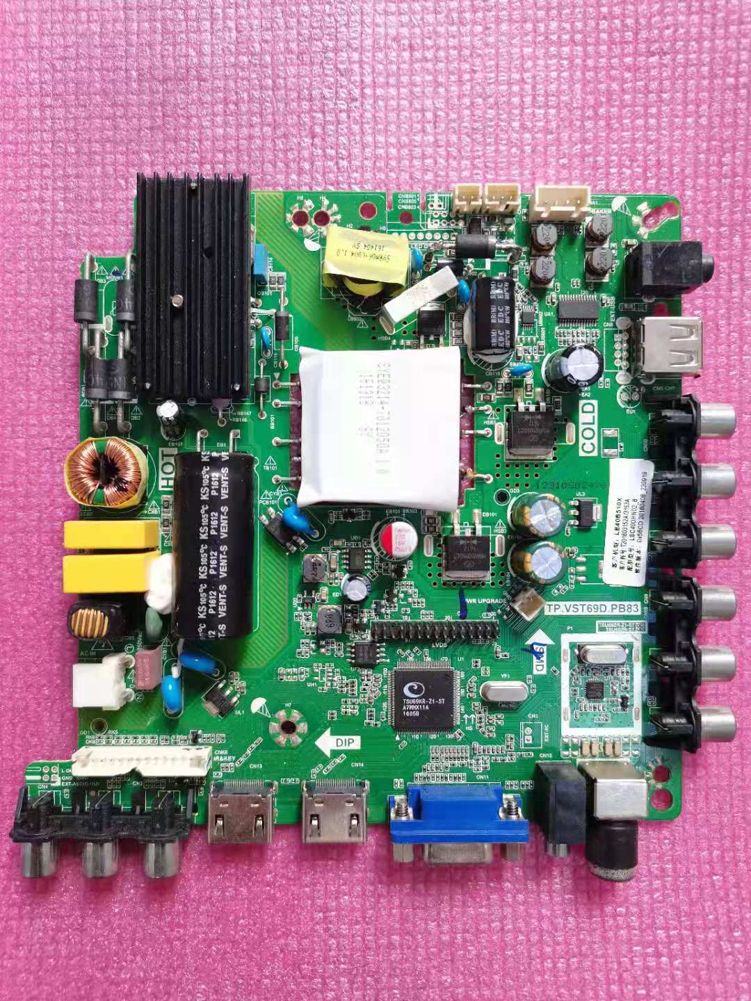主板海尔TP.VST69D.PB83屏