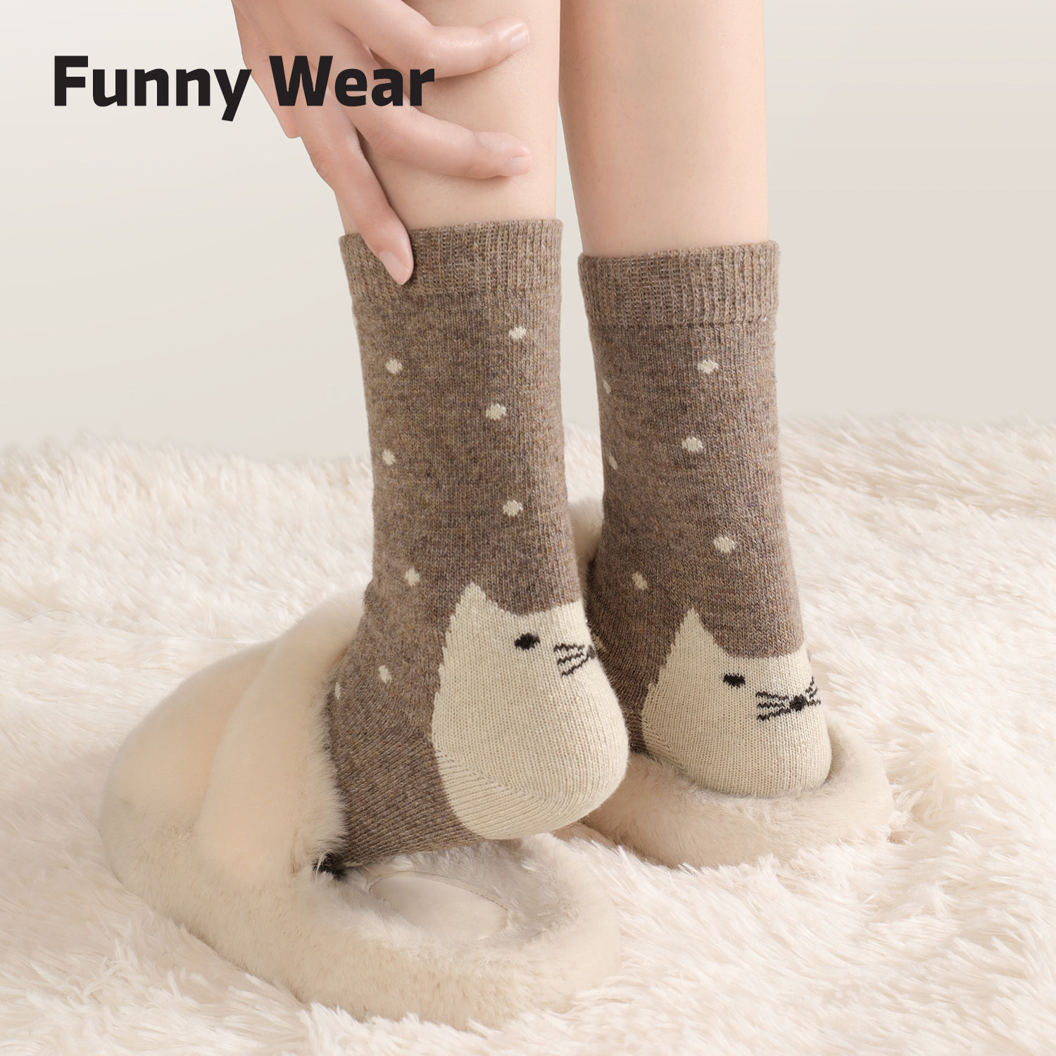 咖色羊毛袜子女款秋冬季加厚保暖中筒袜卡通小猫长袜月子袜堆堆袜,女士内衣/男士内衣/家居服,中筒袜,淘宝优惠券,粉丝福利购,淘宝优惠卷