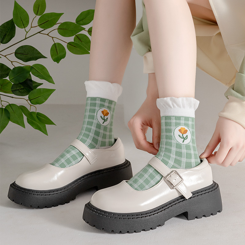 花朵中筒袜纯棉无骨女生袜