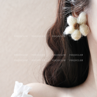 YOUJUclub-雪国童话~毛绒少女心编织毛线复古秋冬耳环蚊香盘耳夹