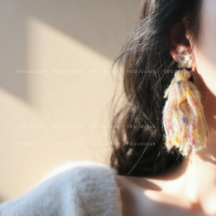 邮橘-星尘拂晓~幻彩星星毛线流苏耳环长款毛绒秋冬蚊香盘耳夹女