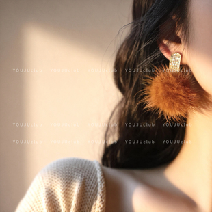 繁华寂静～红棕色水貂毛绒球复古小众独特设计感冬日圆脸耳环耳夹