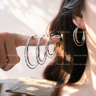 YOUJUclub-晚间咖啡~双层银色耳圈夸张高级感素圈耳环蚊香盘耳夹