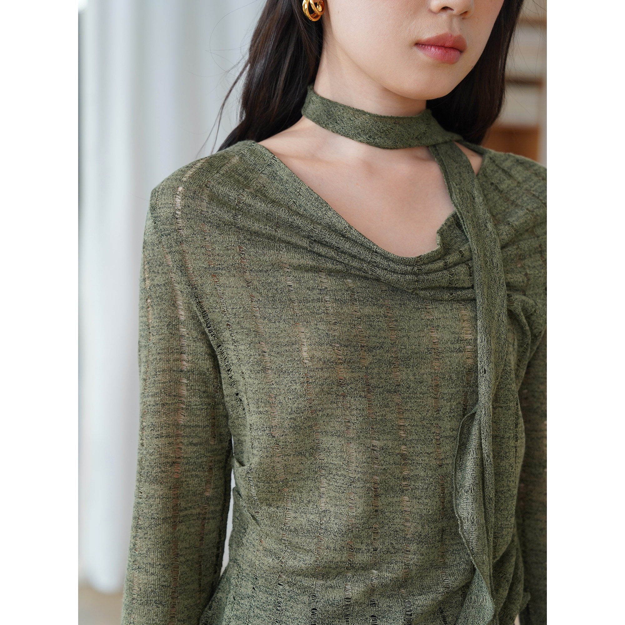 一字领荡领荷叶边修身长袖针织衫T恤女设计感性感微透视镂空上衣