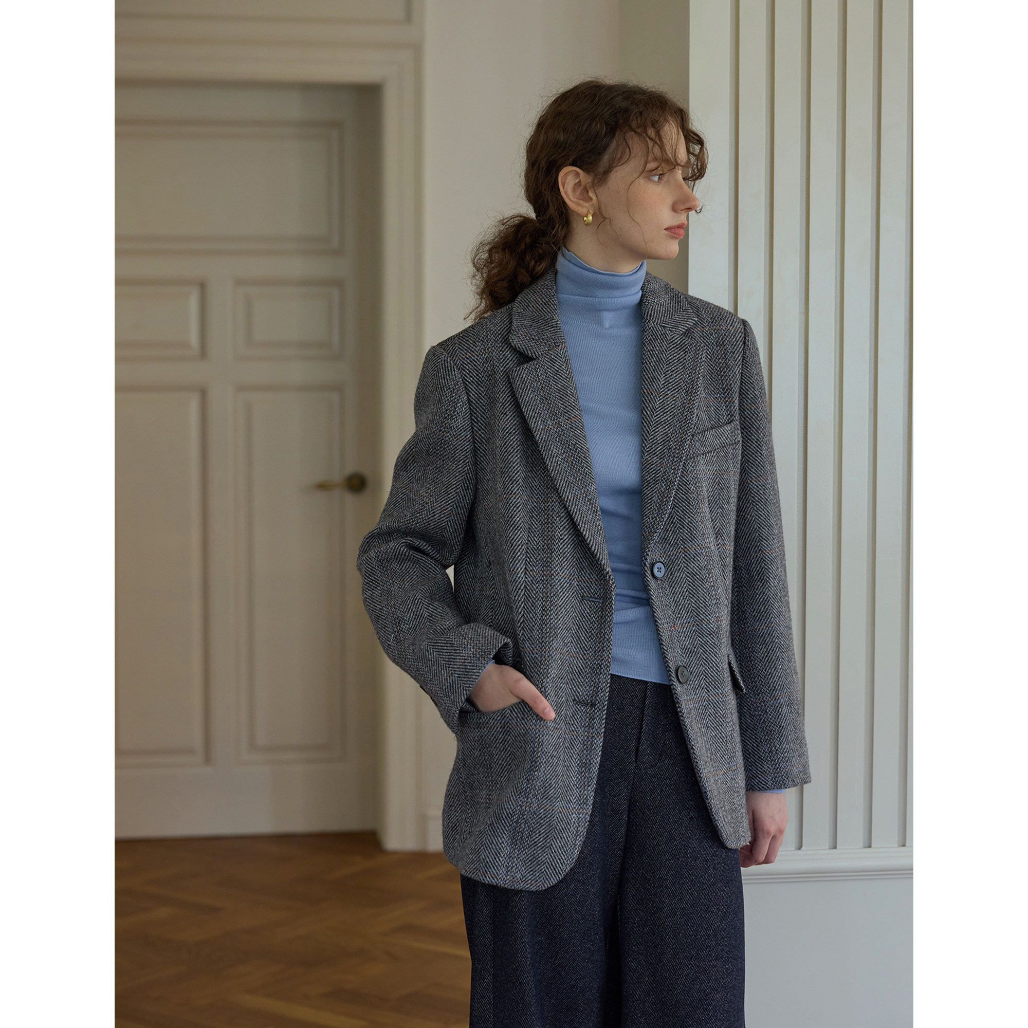 复古风格纹宽松短款羊毛毛呢西装外套女秋冬季新款呢子通勤小个子