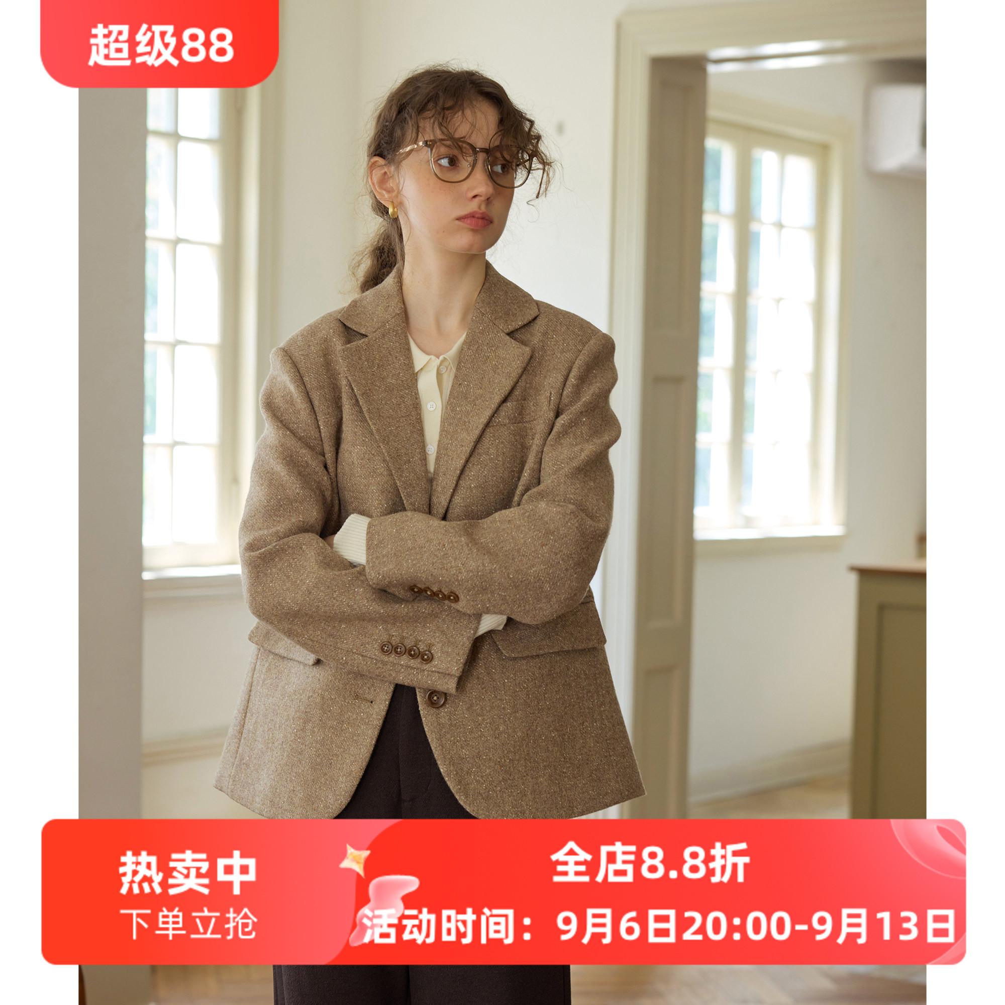 复古羊毛休闲宽松短款西装毛呢外套女秋冬季新款呢子大衣通勤韩版