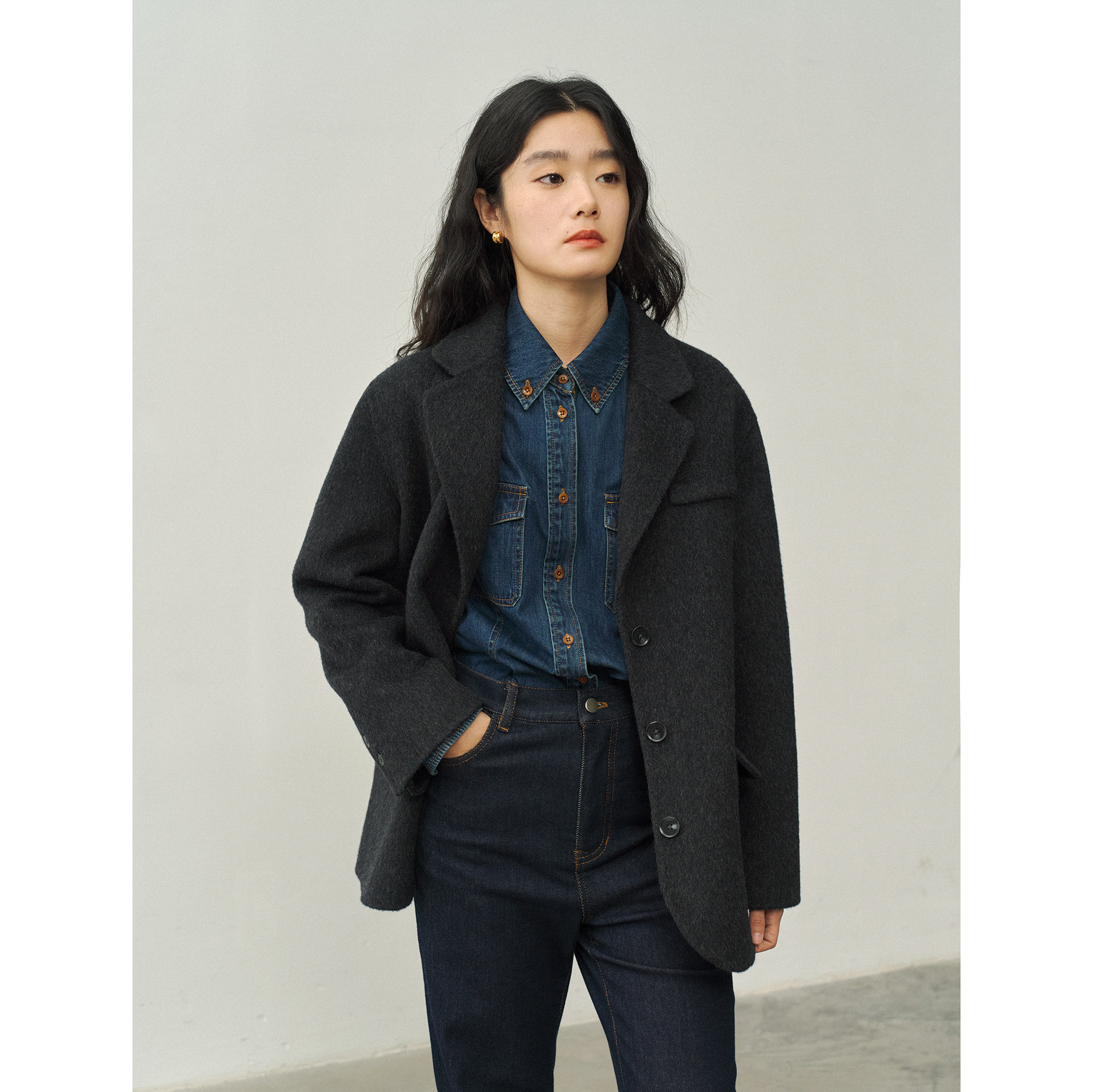 骆驼绒牦牛绒西装领宽松短款羊毛双面呢大衣女秋冬小个子毛呢外套