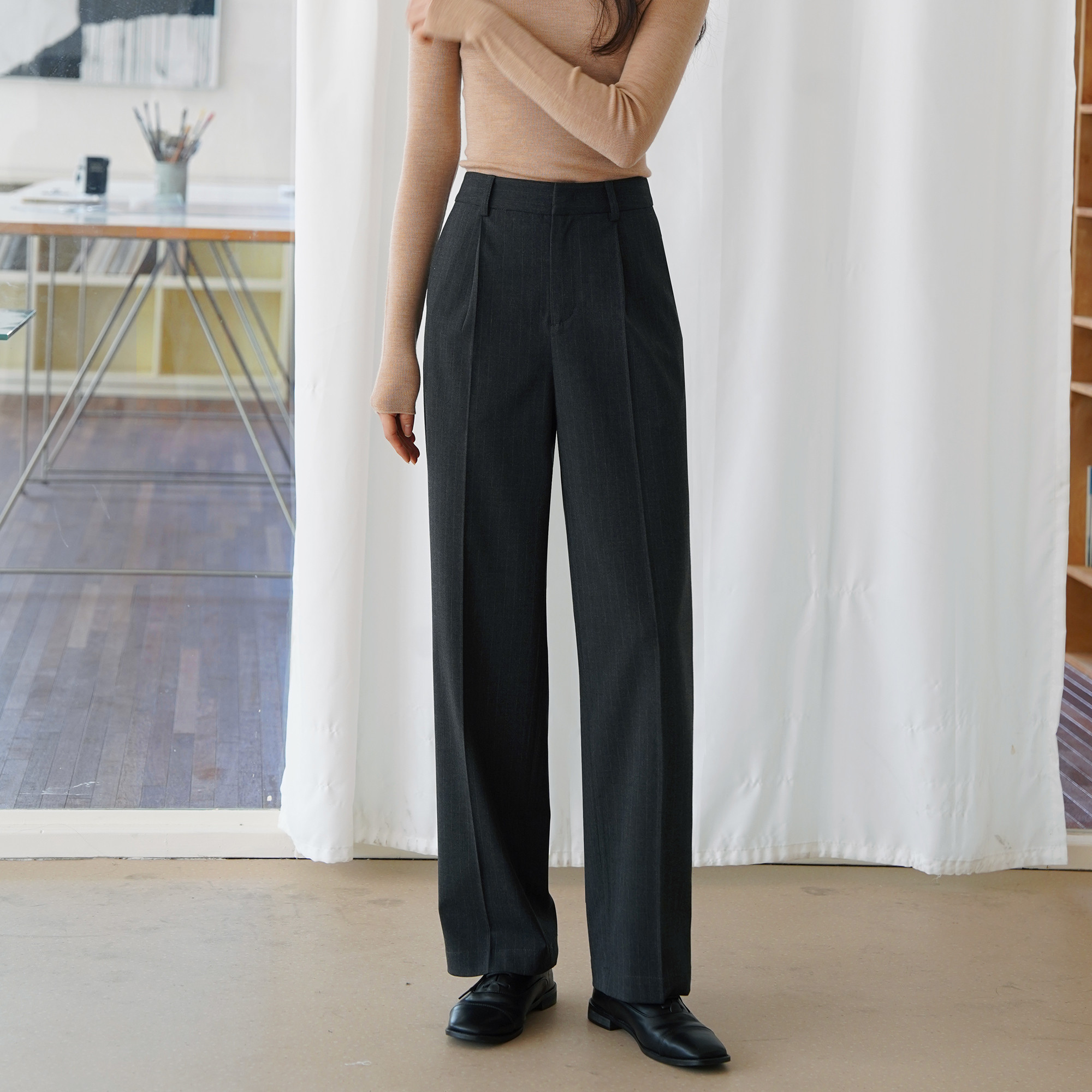 韩系小众条纹灰色直筒休闲裤通勤