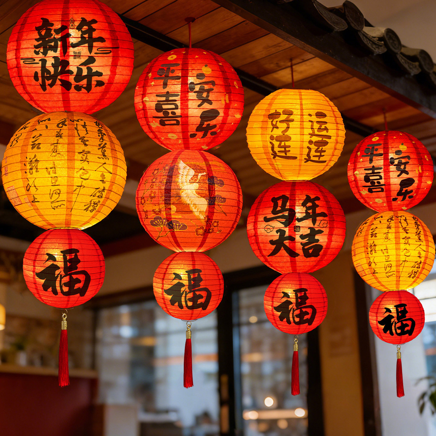 新年春节古风折叠福字灯笼商场社区节日气氛布置创意发光花灯挂串
