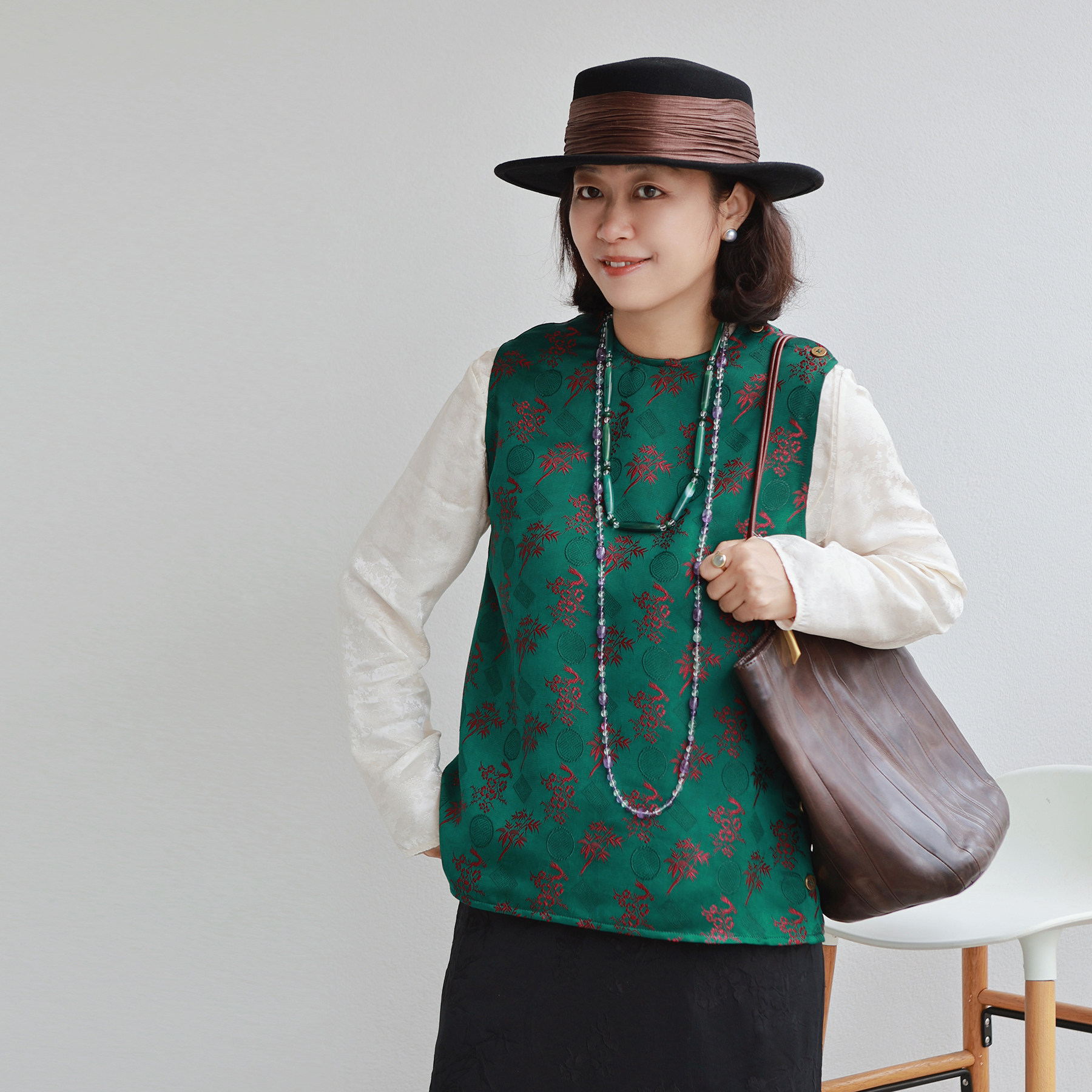 25新品！祖母绿新中式 50姆米香云纱锦缎  意境梅竹 新中式马甲,女装/女士精品,马夹,淘宝优惠券,粉丝福利购,淘宝优惠卷