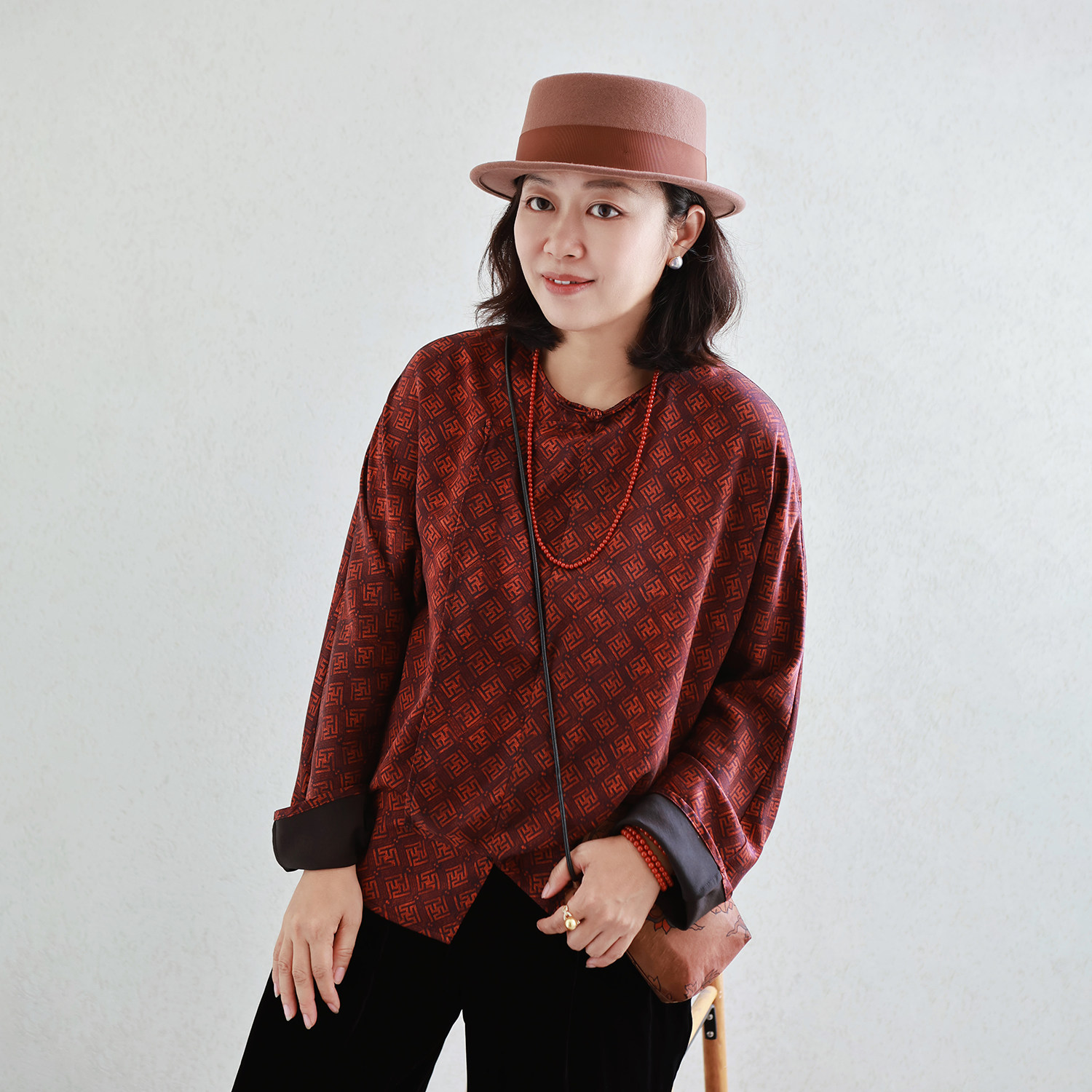 气质~   非遗100真丝香云纱  洋气盘扣 古典扇纹 新中式旗袍上衣,女装/女士精品,上衣,淘宝优惠券,粉丝福利购,淘宝优惠卷