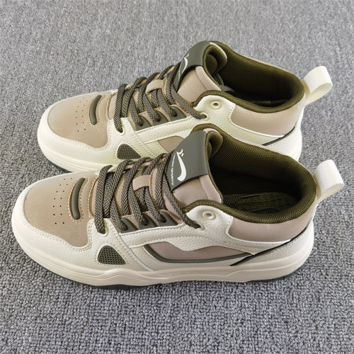 贵人鸟正品男鞋2025春季新款潮流中帮耐磨运动轻便防滑跑步鞋板鞋