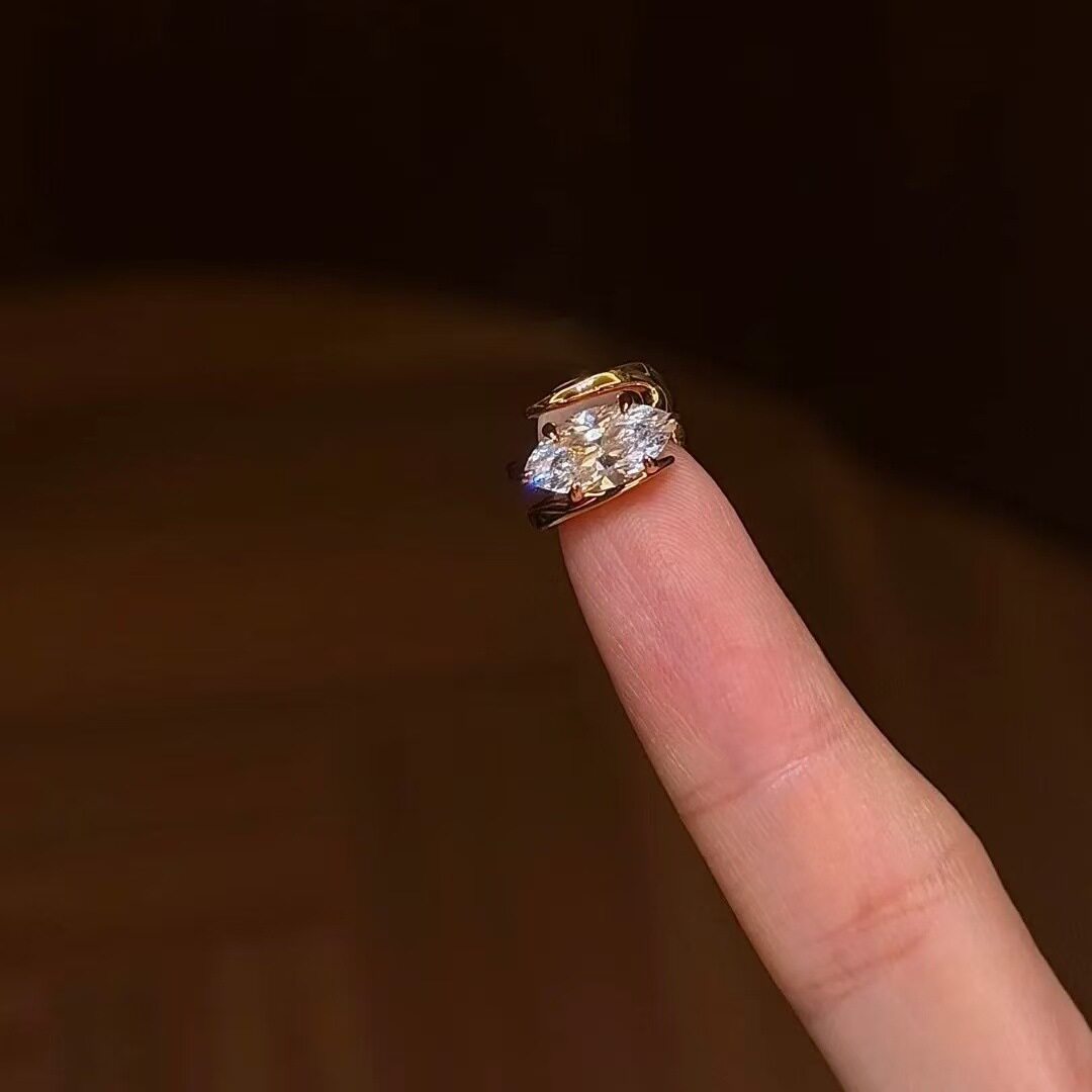 马眼钻钉子耳骨夹锆石耳环女轻奢气质精致高级感简约几何形耳扣