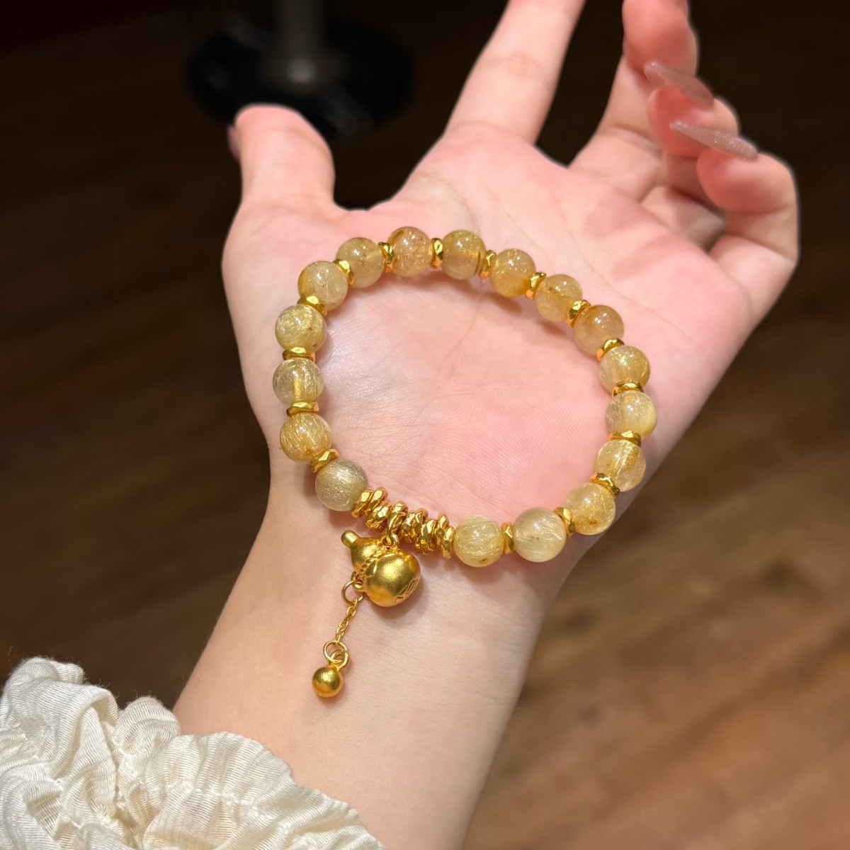 小红书爆款葫芦流苏盘缠手链女轻奢小众设计高级感仿黄发晶手串女