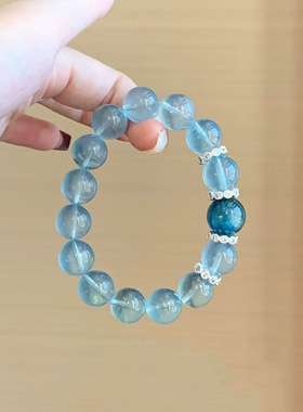 仿天然海宝蓝水晶手链轻奢小众设计冰透蓝色水晶手串少女手链礼物