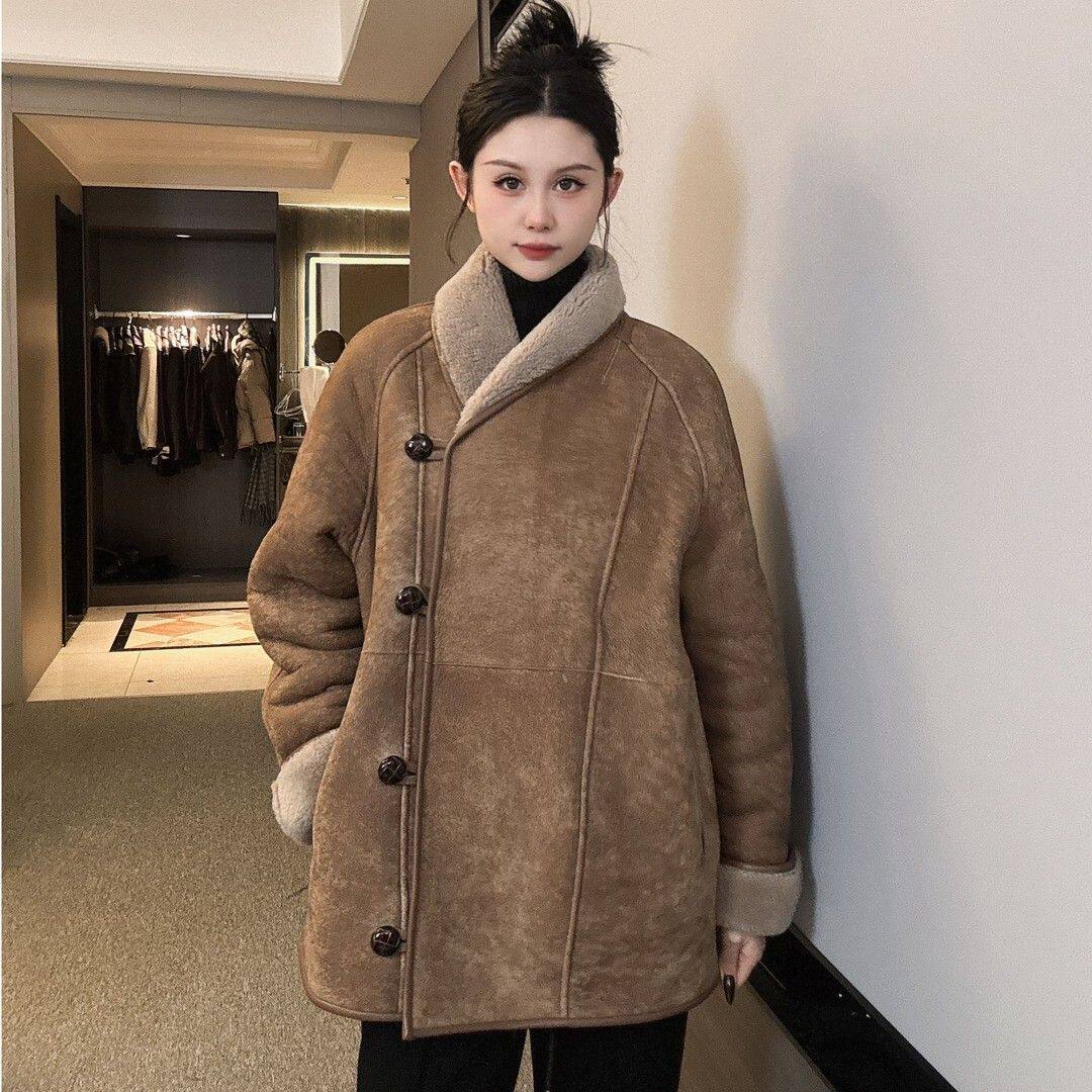 2025冬季时尚简约韩系风羊羔毛机车服新款外套高级感轻奢时髦小众