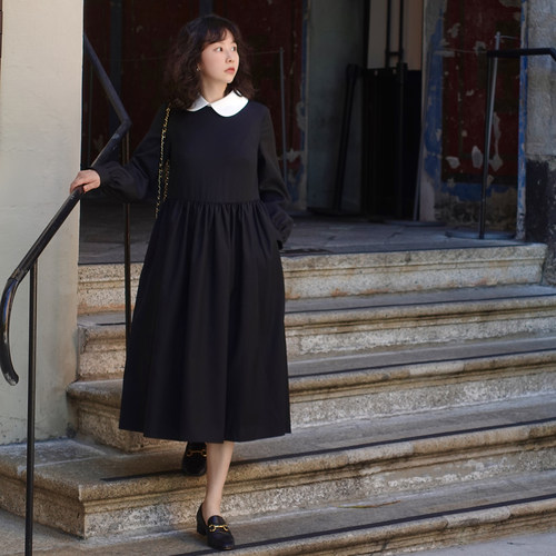 可拆卸假领40%羊毛宽松小黑裙