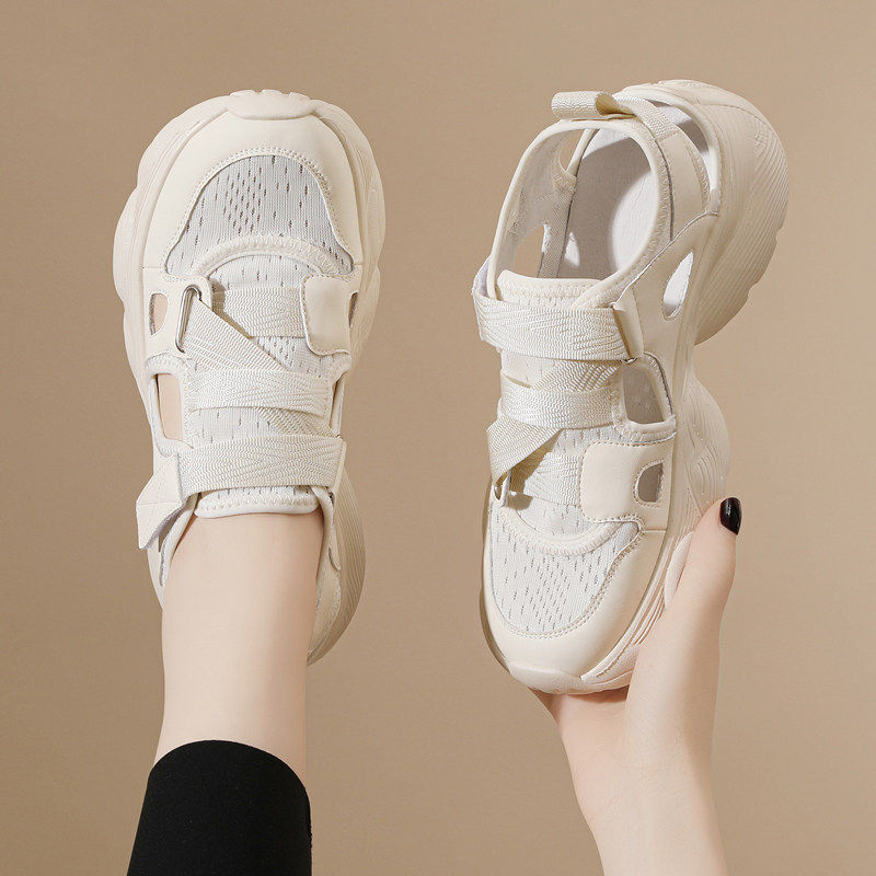 夏季凉鞋女款2026新款薄