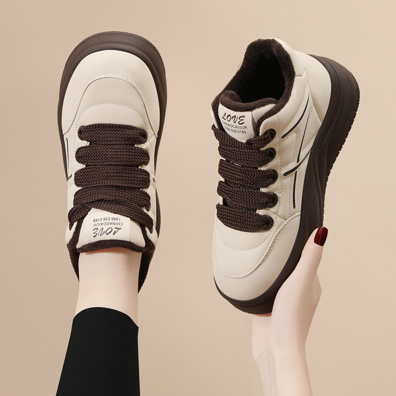 棉鞋女款秋冬季2025新款爆款加绒厚底板鞋平底运动休闲软底面包鞋