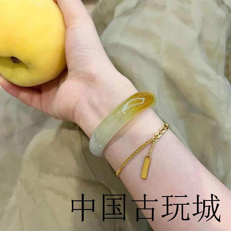 翡翠手镯玉石冰种平安镯正圈贵妃镯翡翠鸡油黄飘花吊坠送女生款