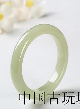 新疆高端和田玉青白玉手镯女款玉镯子冰底浅鸭蛋青细条玉手镯百搭