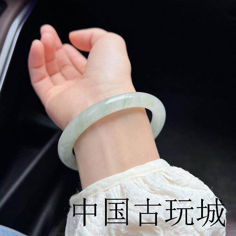 新疆天山翠色金丝玉手镯冰种飘花细圆条美人叮当媲美翡翠和田玉