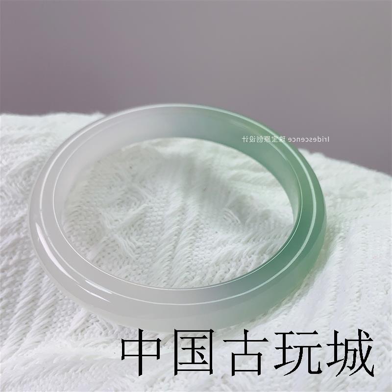 半山半水渐变绿玉镯透亮冰种玛瑙色手镯油青玉镯扁条玉髓镯美人镯