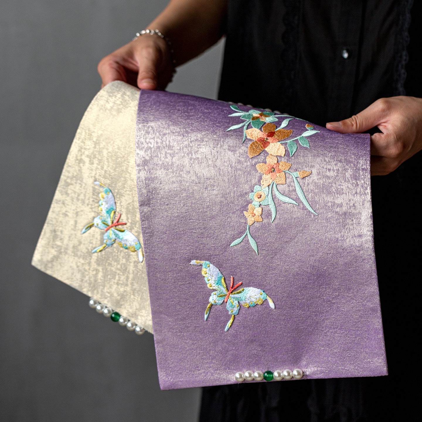 织绵刺绣蝶舞干泡茶席