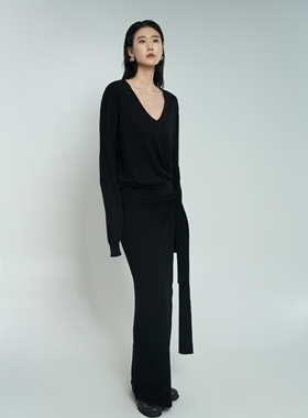 RUNERUHE胶囊系列独立设计师品牌宽松百搭多穿系带羊毛中长裙