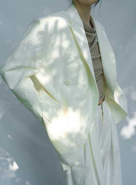 RR2024SS原创设计师品牌 西装新品百搭褶皱肌理overzise廓形西装