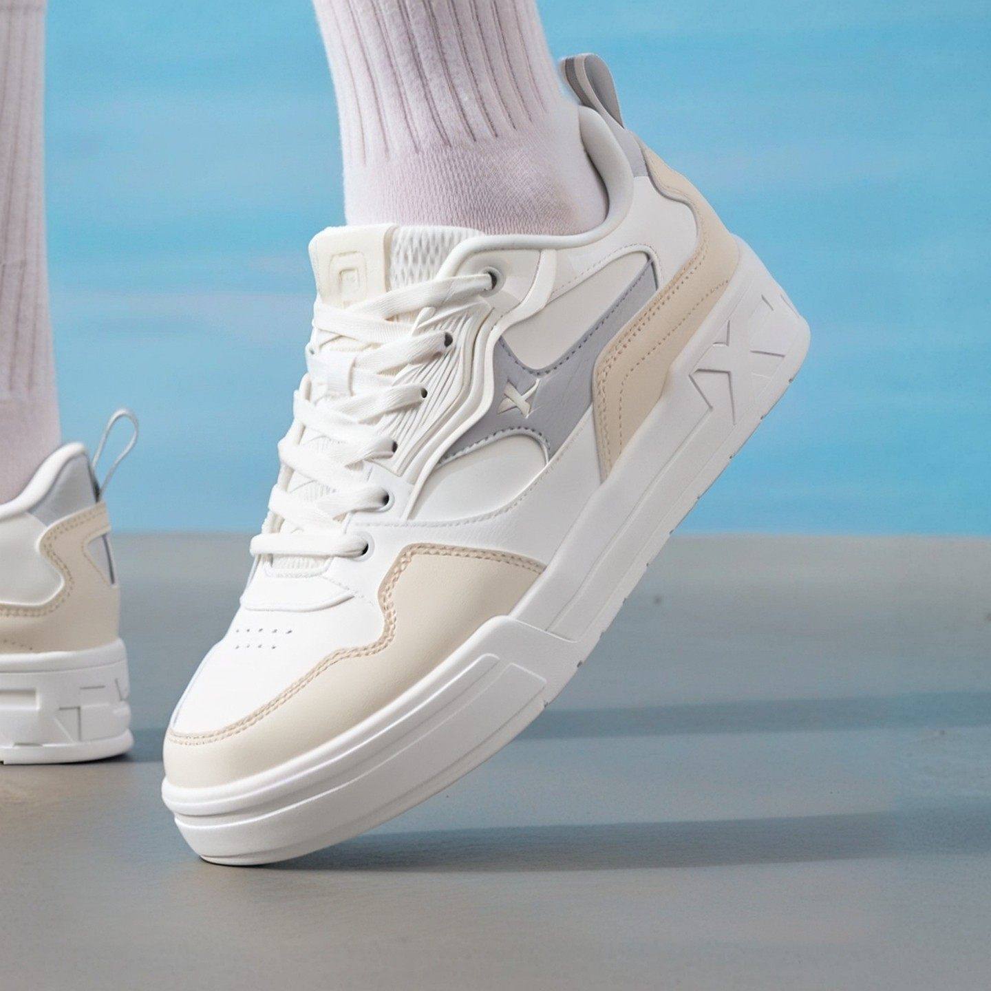 特步女鞋软底轻便小白鞋2026冬季新款初中生休闲鞋厚底百搭板鞋女,运动鞋new,跑步鞋,淘宝优惠券,粉丝福利购,淘宝优惠卷