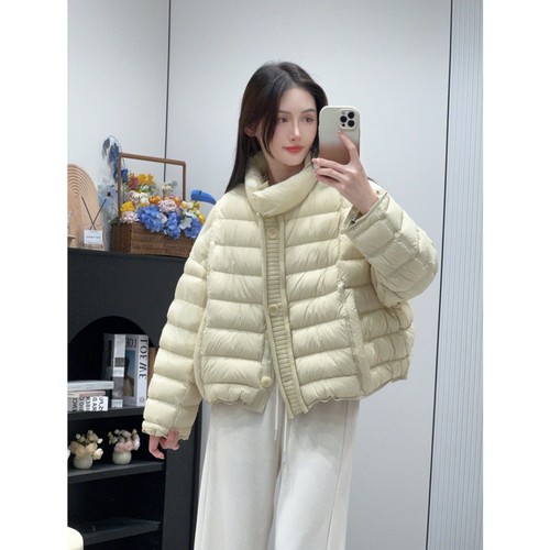 韩系针织拼接大排骨羽绒服女宽松