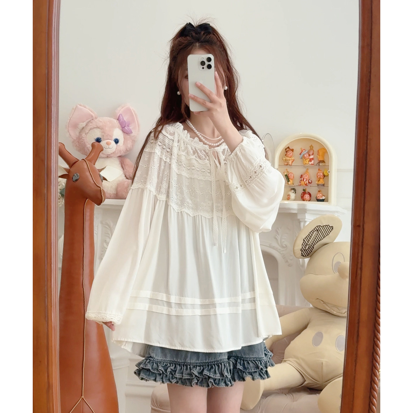 Y4363风琴褶蕾丝拼接系带圆领衬衫