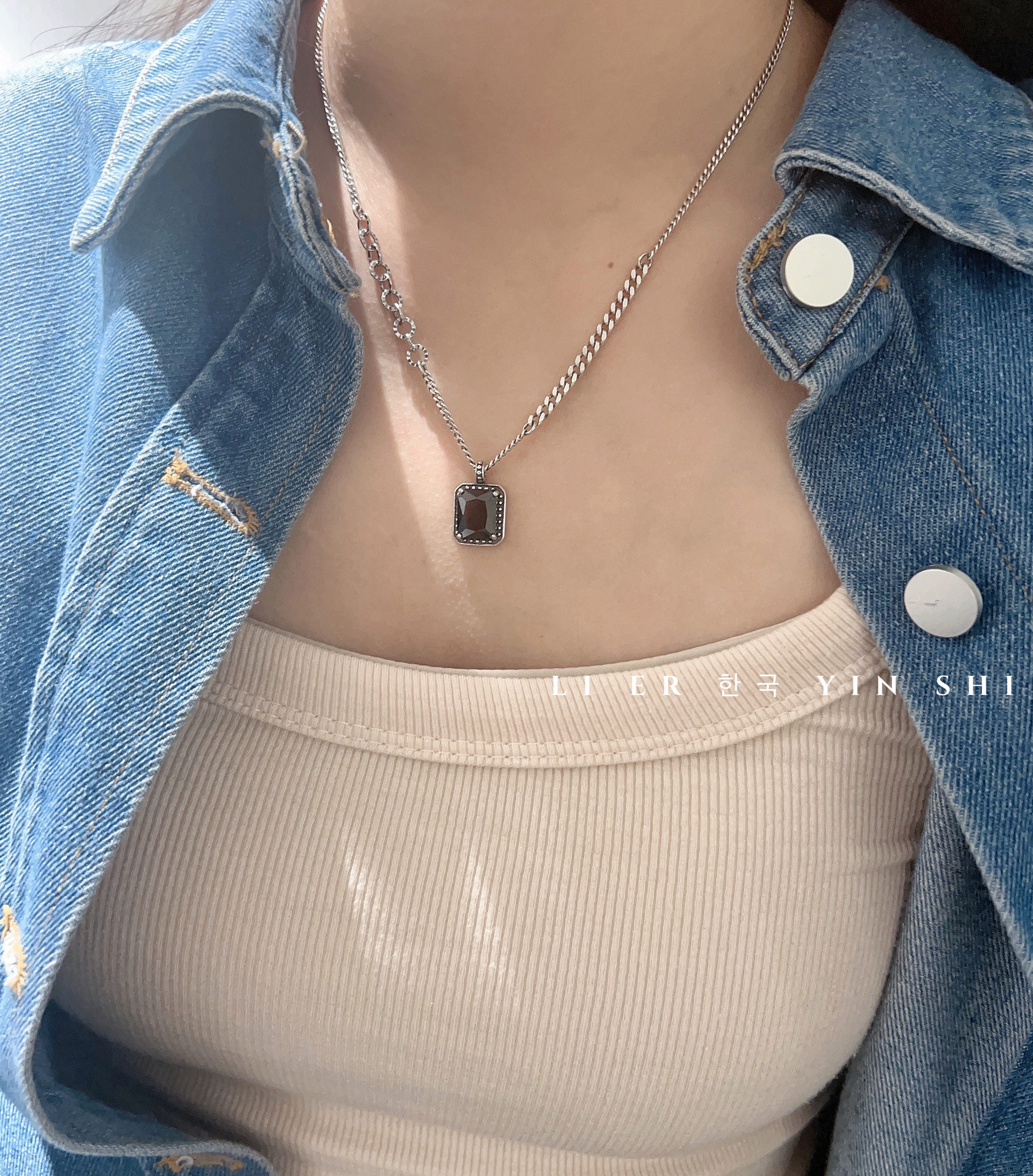 韩国东大门s925纯银黑石方块项链女黑色方钻拼接毛衣链叠戴锁骨链