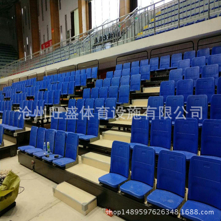 体育场伸缩看台座椅室内外前置翻版座椅足球场看台椅可拆装雷亚架