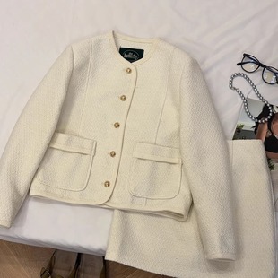 上衣温柔大小姐风两件套 短款 the butterfly奶油白粗花呢小香套装